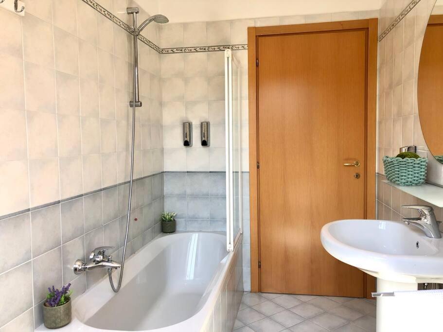 L'Ulivo Di Como Apartamento Exterior foto